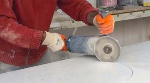 Youngest Stonemason Diagnosed with Silicosis